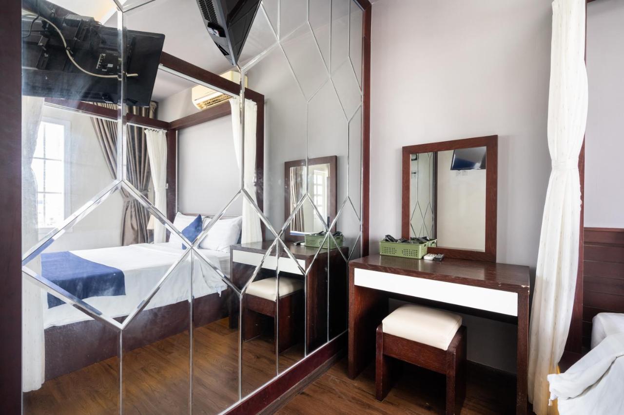 Joi Hotel Вунг Тау Екстериор снимка